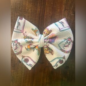 The cutest beauty and the beast bow!